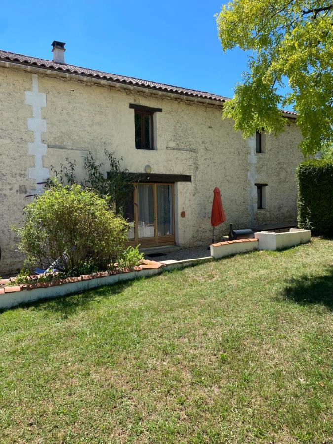 Вилла Domaine De La Roche Chabrelle Saint-Just  Экстерьер фото