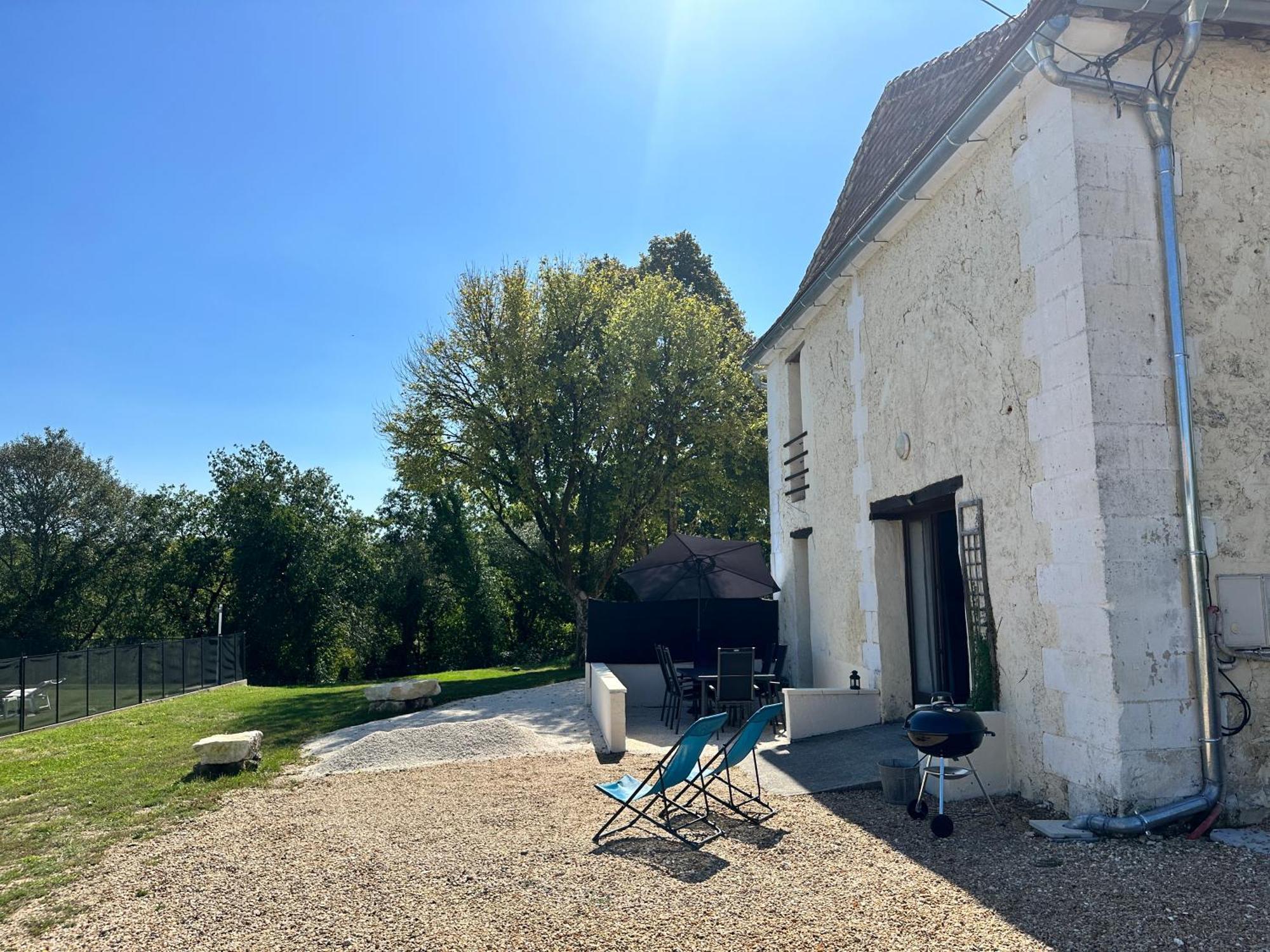 Вилла Domaine De La Roche Chabrelle Saint-Just  Экстерьер фото