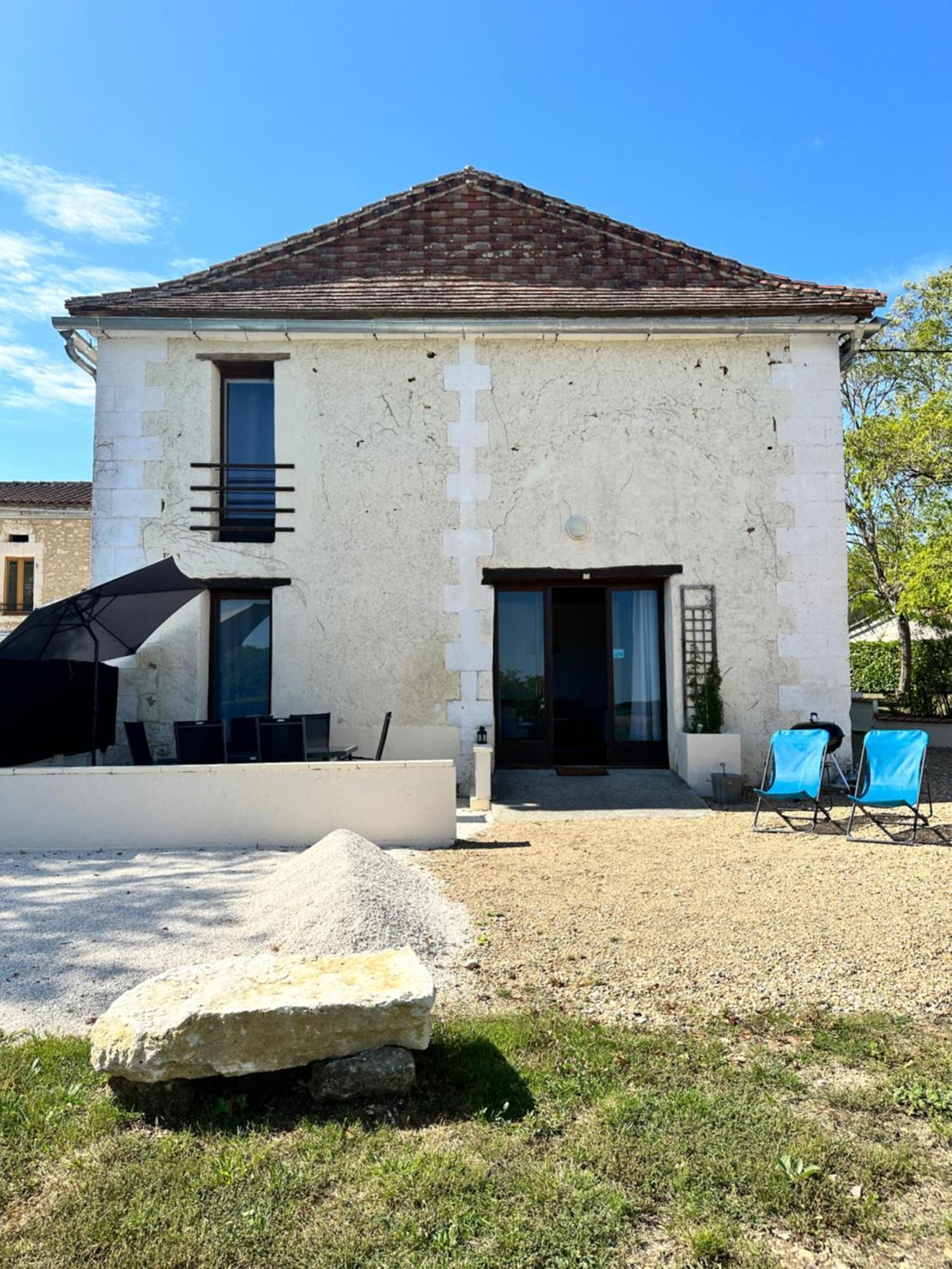 Вилла Domaine De La Roche Chabrelle Saint-Just  Экстерьер фото