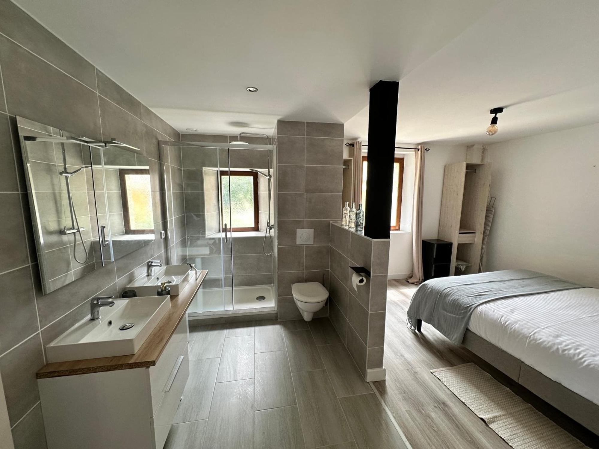 Вилла Domaine De La Roche Chabrelle Saint-Just  Экстерьер фото